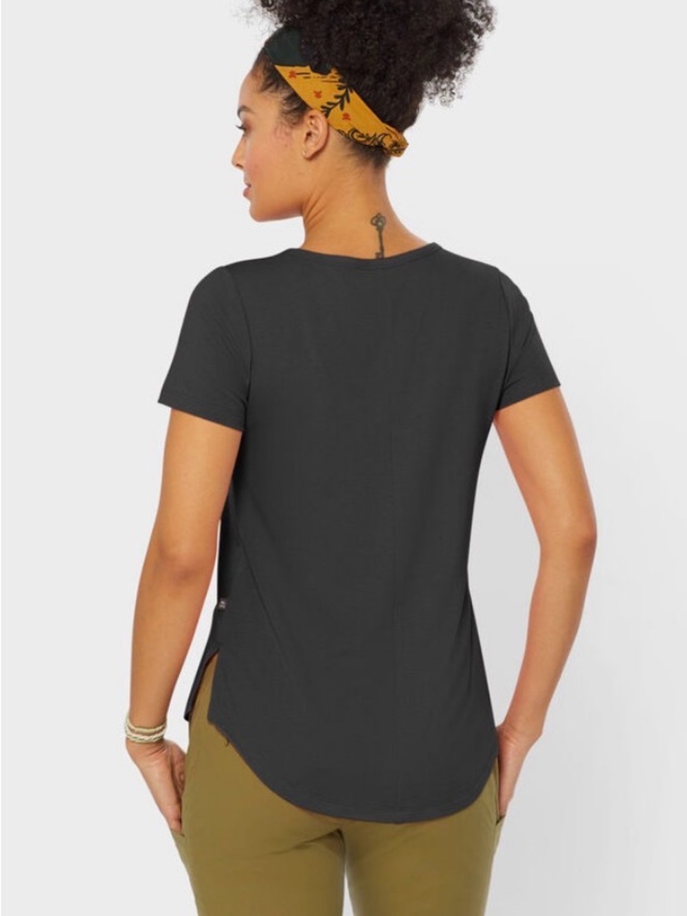 Duluth Trading Co Short-Sleeve Scoop Neck Top - Black - Picture 2 of 6